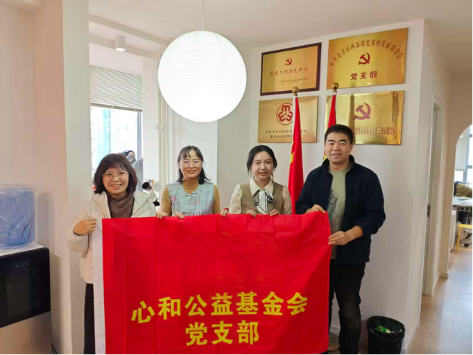 1779683680607867.png 2510月照片 5_副本.png